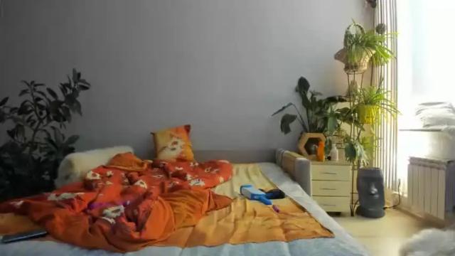 Image 7 of cristipoint Stream on Chaturbate on 19 months ago