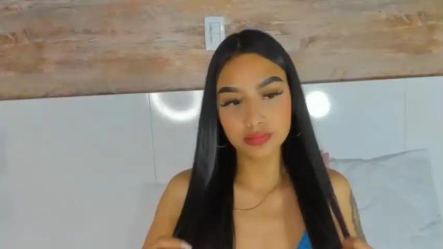Image 8 of cristy_balenciaga_ Stream on Chaturbate on 15 months ago