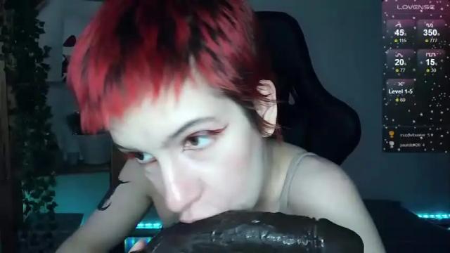 Image 2 of cruellagoth Stream on Chaturbate on 13 months ago
