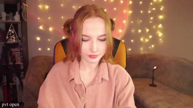 Thumbnail 1, cry_cry_baby's Stream at Chaturbate, 15 months ago