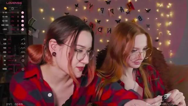 Image 3 of cry_cry_baby Stream on Chaturbate on 14 months ago