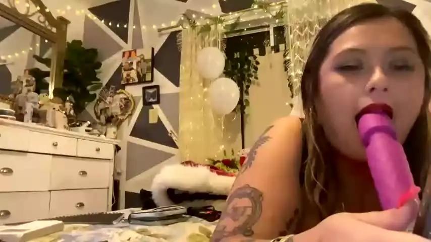 crybabycarr Chaturbate