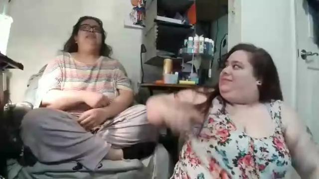 Thumbnail 1, crybbyroses913's Stream at Chaturbate, 15 months ago