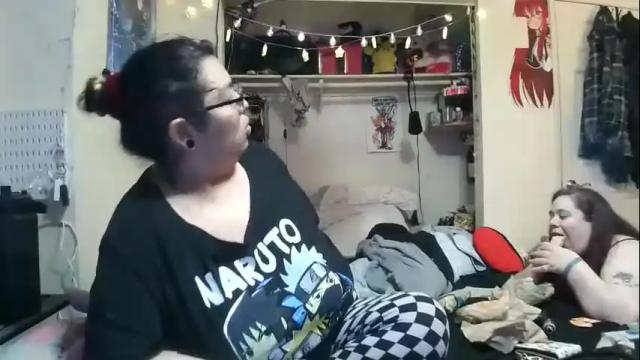 Image 4 of crybbyroses913 Stream on Chaturbate on 17 months ago