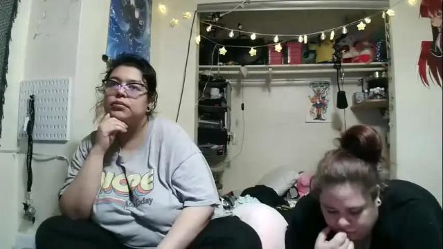 Image 7 of crybbyroses913 Stream on Chaturbate on 16 months ago