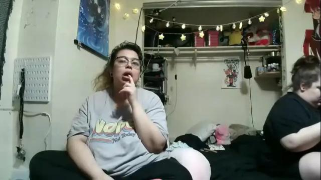 Image 8 of crybbyroses913 Stream on Chaturbate on 16 months ago