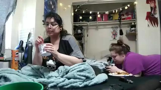 Image 12 of crybbyroses913 Stream on Chaturbate on 13 months ago