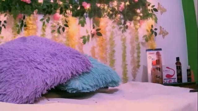 Image 12 of crysrus Stream on Chaturbate on 1 month ago