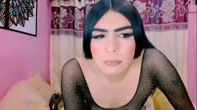 Image 7 of crystal420_ Stream on Chaturbate on 3 days ago