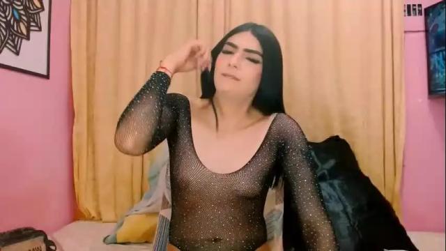 Image 11 of crystal420_ Stream on Chaturbate on 4 months ago