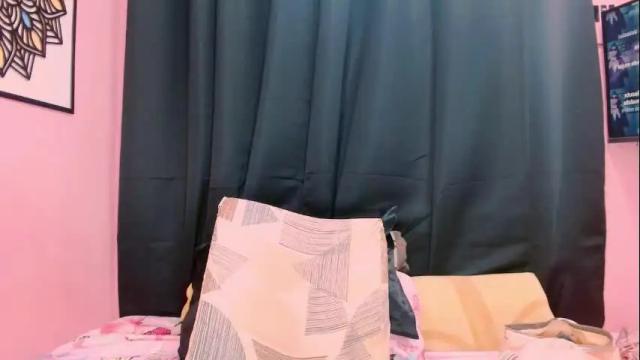 Image 3 of crystal420_ Stream on Chaturbate on 2 months ago