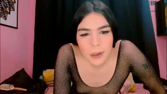 Image 8 of crystal420_ Stream on Chaturbate on 1 month ago