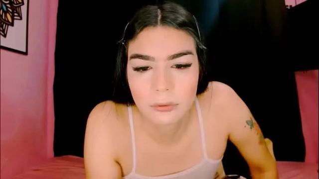 Image 2 of crystal420_ Stream on Chaturbate on 11 days ago