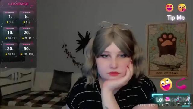 Image 3 of crystal__chris Stream on Chaturbate on 2 months ago