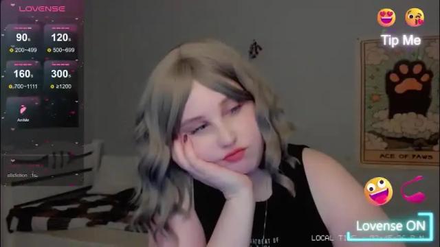 Image 2 of crystal__chris Stream on Chaturbate on 2 months ago
