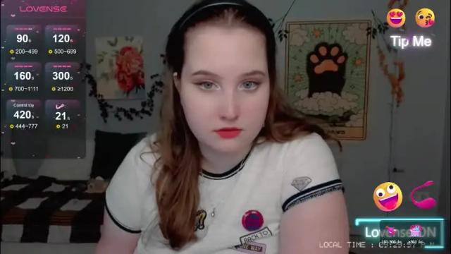 Image 3 of crystal__chris Stream on Chaturbate on 1 month ago