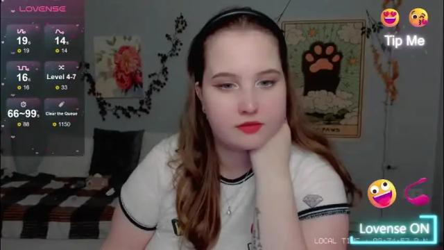 Image 4 of crystal__chris Stream on Chaturbate on 1 month ago
