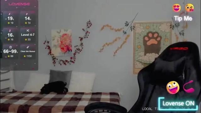 Image 4 of crystal__chris Stream on Chaturbate on 1 month ago