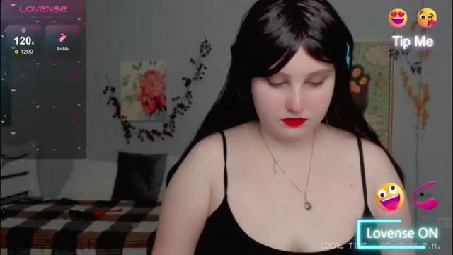 Image 7 of crystal__chris Stream on Chaturbate on 1 month ago