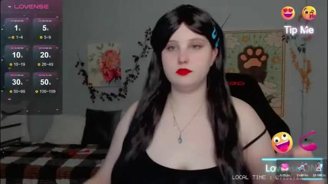 Image 8 of crystal__chris Stream on Chaturbate on 1 month ago