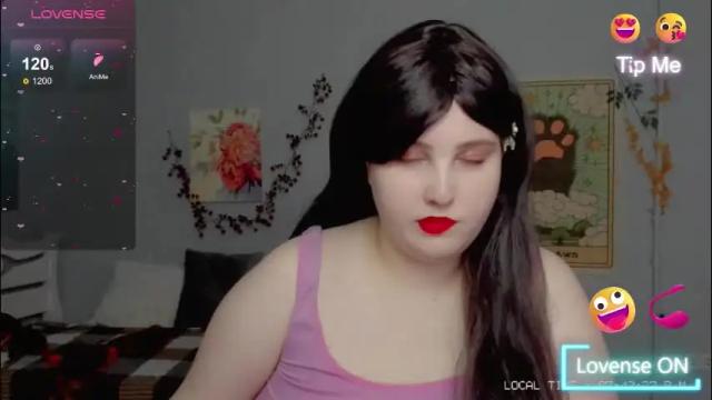 Image 2 of crystal__chris Stream on Chaturbate on 1 month ago