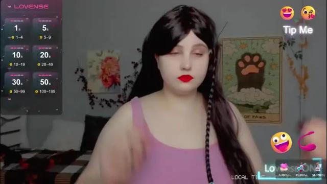 Image 3 of crystal__chris Stream on Chaturbate on 1 month ago