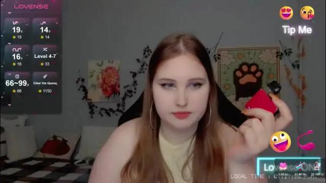 Image 10 of crystal__chris Stream on Chaturbate on 11 hours ago