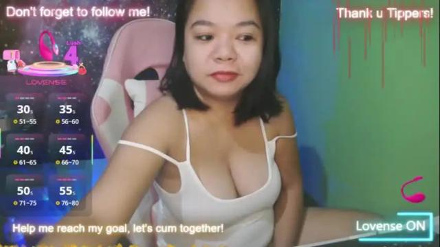 Image 11 of crystal_april Stream on Chaturbate on 23 days ago