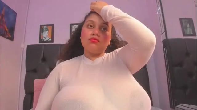 Image 6 of crystal_butterfly1 Stream on Chaturbate on 14 days ago