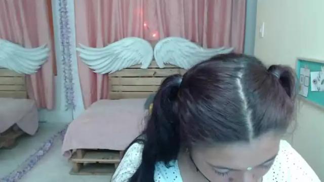 Image 8 of crystal_lua Stream on Chaturbate on 19 months ago