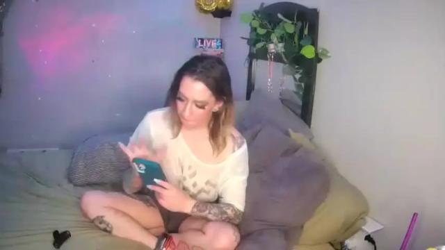 Image 10 of crystal_orchids Stream on Chaturbate on 19 months ago