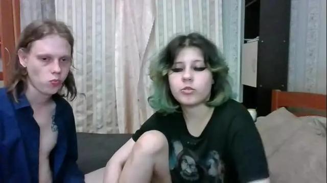 Image 3 of crystal_porn_love Stream on Chaturbate on 1 month ago