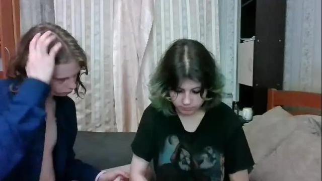 Image 4 of crystal_porn_love Stream on Chaturbate on 1 month ago