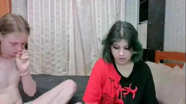 Image 10 of crystal_porn_love Stream on Chaturbate on 1 month ago