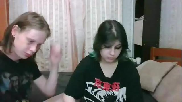 Image 4 of crystal_porn_love Stream on Chaturbate on 1 month ago