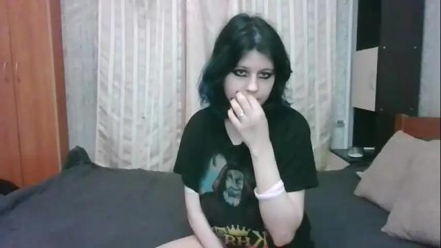 Image 12 of crystal_porn_love Stream on Chaturbate on 23 days ago