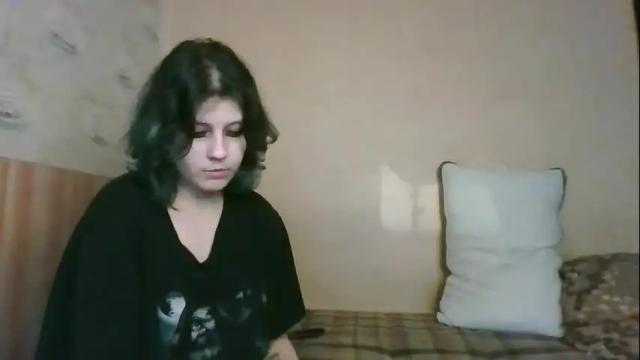 Image 4 of crystal_porn_love Stream on Chaturbate on 5 days ago