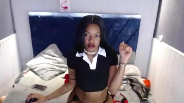 Image 6 of crystalbrooke3x Stream on Chaturbate on 12 months ago