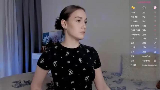 Thumbnail 1, crystalcandies's Stream at Chaturbate, 8 hours ago