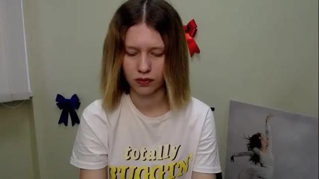 Image 4 of crystalgirl__ Stream on Chaturbate on 25 days ago