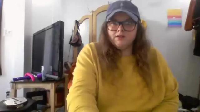 Image 6 of crystalizzzee Stream on Chaturbate on 20 months ago