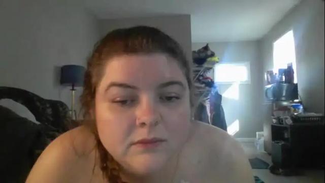 Thumbnail 3, crystalizzzee's Stream at Chaturbate, 19 months ago