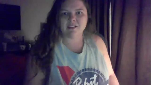 Image 10 of crystalizzzee Stream on Chaturbate on 3 months ago