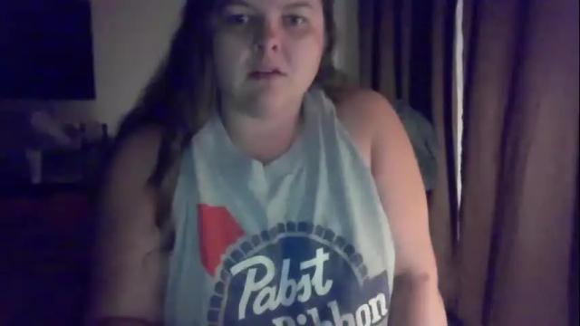 Image 7 of crystalizzzee Stream on Chaturbate on 3 months ago