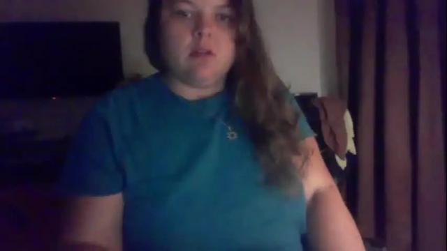 Image 11 of crystalizzzee Stream on Chaturbate on 3 months ago