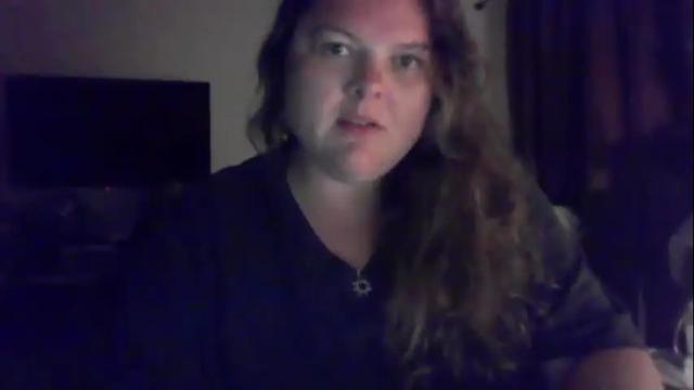 Image 2 of crystalizzzee Stream on Chaturbate on 3 months ago
