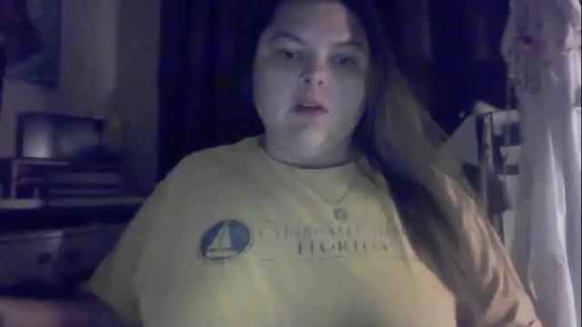 Image 11 of crystalizzzee Stream on Chaturbate on 1 month ago