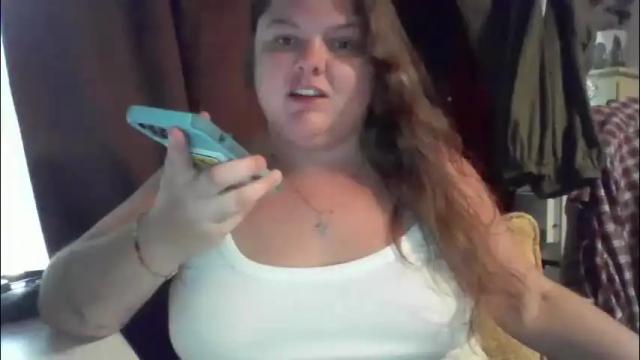 Image 8 of crystalizzzee Stream on Chaturbate on 1 month ago