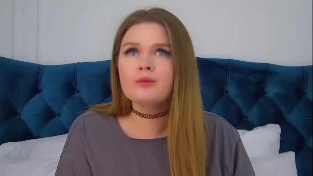 Thumbnail 3, crystallyons's Stream at Chaturbate, 1 month ago