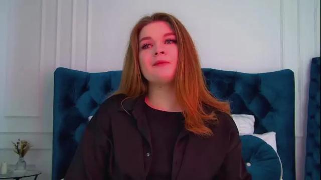 Thumbnail 2, crystallyons's Stream at Chaturbate, 26 days ago